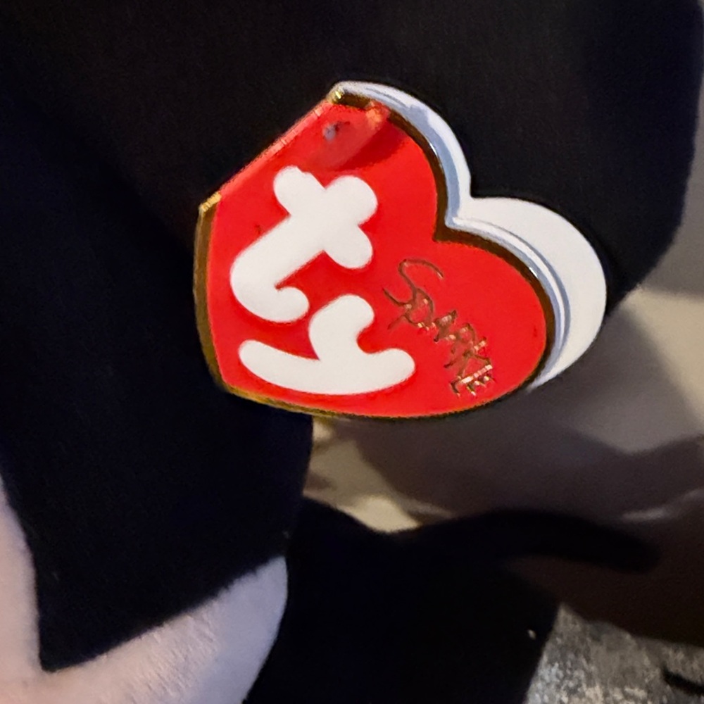 Disney Mickey Mouse Ty Beanie Sparkle Plush - Red, Black, Gold - Picture 3 of 5